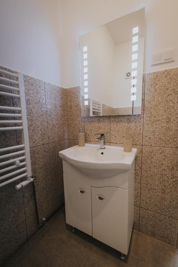 Gavri'S Classic Apartment Сібіу Екстер'єр фото
